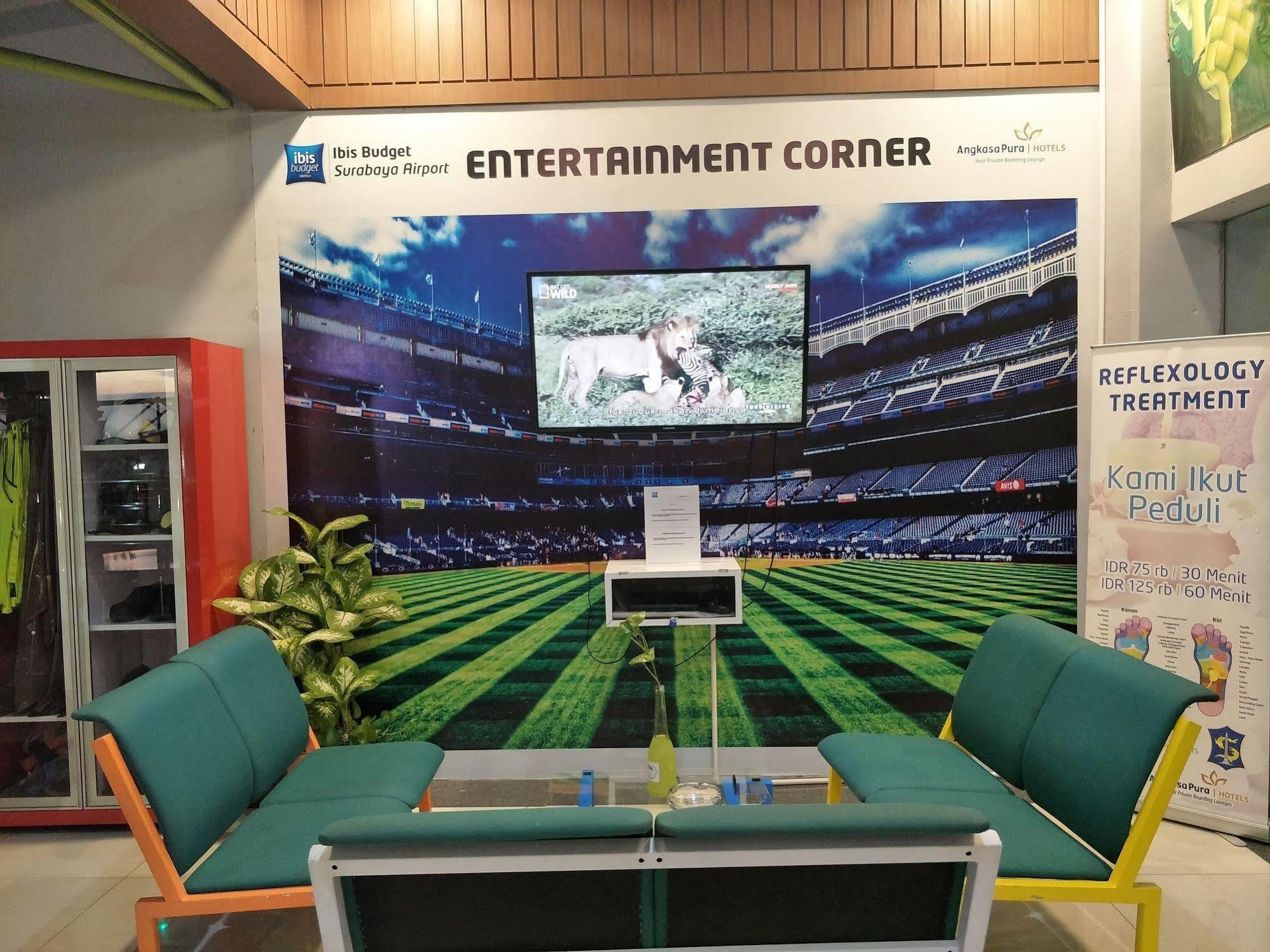 Cordia Hotel Surabaya Airport - Hotel Dalam Bandara - Formerly Ibis Budget Surabaya Airport Sidoarjo Exteriör bild